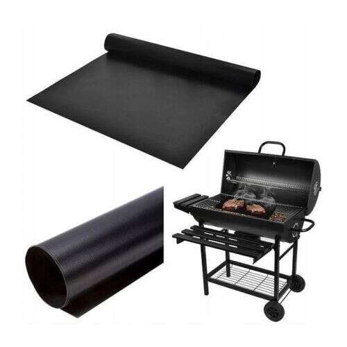 Ruhhy Grillmatte und Backofenauskleider-Set mit Grill im Hintergrund