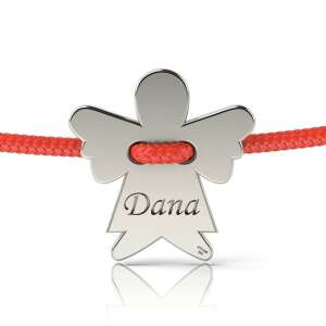 Bransoletka srebrna z czerwonym sznurkiem i zawieszką w kształcie anioła, spersonalizowana z imieniem Dana - Atcom Jewelry