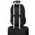 Targus Modern Classic 15.6 Zoll Laptop-Rucksack an einem Rollkoffer befestigt