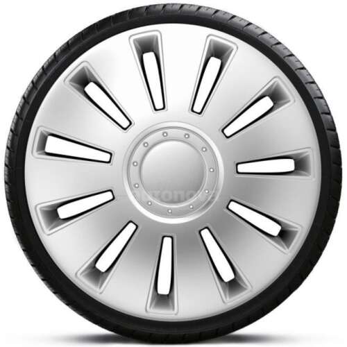 13-inch Silverstone hubcap, wheel cover