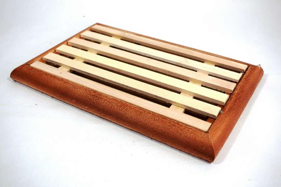 Enger fa morzsarács 35 x 23 x 2.5 cm