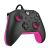 PDP Fuse Kabelgebundener Xbox Controller - Schwarz und Pink, schräge Ansicht