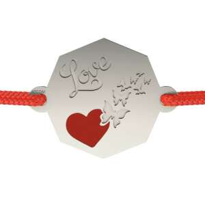 Brățară de argint cu șnur roșu și un pandantiv hexagonal cu o inimă roșie și fluturi, inscripționat cu cuvântul "Love" - Brățări dame