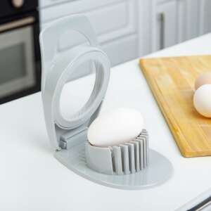 Sivý plastový krájač vajec s vajcom - Bewello Krájače na vajcia