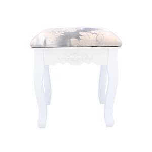 Vintage biela stolička s kvetinovým vankúšom, stolička k toaletnému stolíku - Nábytok