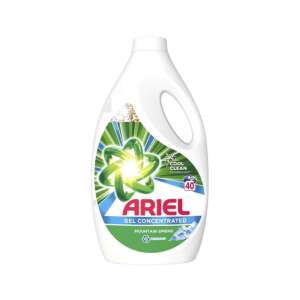 Ariel folyékony mosószer fehér ruhákhoz - 43 mosás 2,15L 95466748 