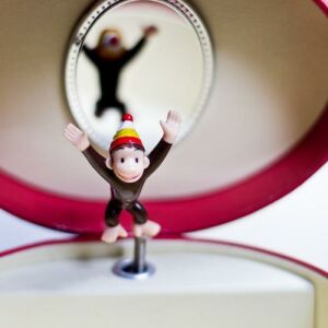 Zenélő kincses doboz, ékszerdoboz  - Majom a cirkuszban  Curious George 131540972 - George