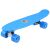 Kék műanyag gördeszka, ferde nézet