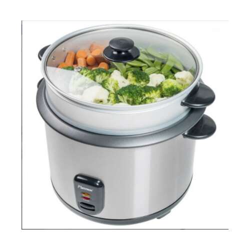 Bestron ARC180BW rice cooker with steaming basket, cooking rice and vegetables