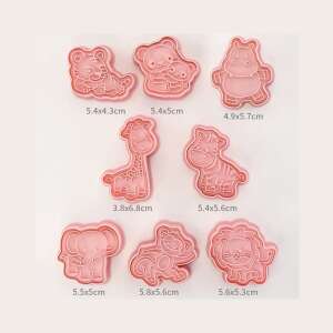 8 darabos műanyag keksz forma állatmintákkal: tigris, medve, víziló, zsiráf, zebra, elefánt, majom és oroszlán. Tökéletes aranyos állat alakú kekszek készítéséhez. - Sütemény pecsét