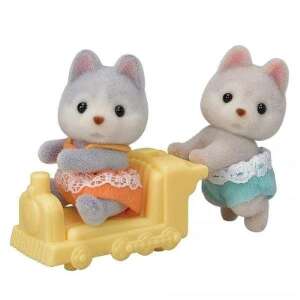 Sylvanian Families Husky Twins toy figures, Amber and Jeremy Husky - Figure