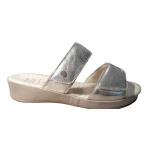 Scholl Christy Damen-Sandalen mit Memory-Schaum-Einlegesohle, silber - Mode & Kleidung