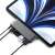 Satechi Mobile Pro Hub USB-C adapter iPad-hez csatlakoztatva, szürke