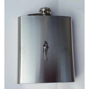  rozsdamentes acélból készült kulacs harcsa mintával - Flaska