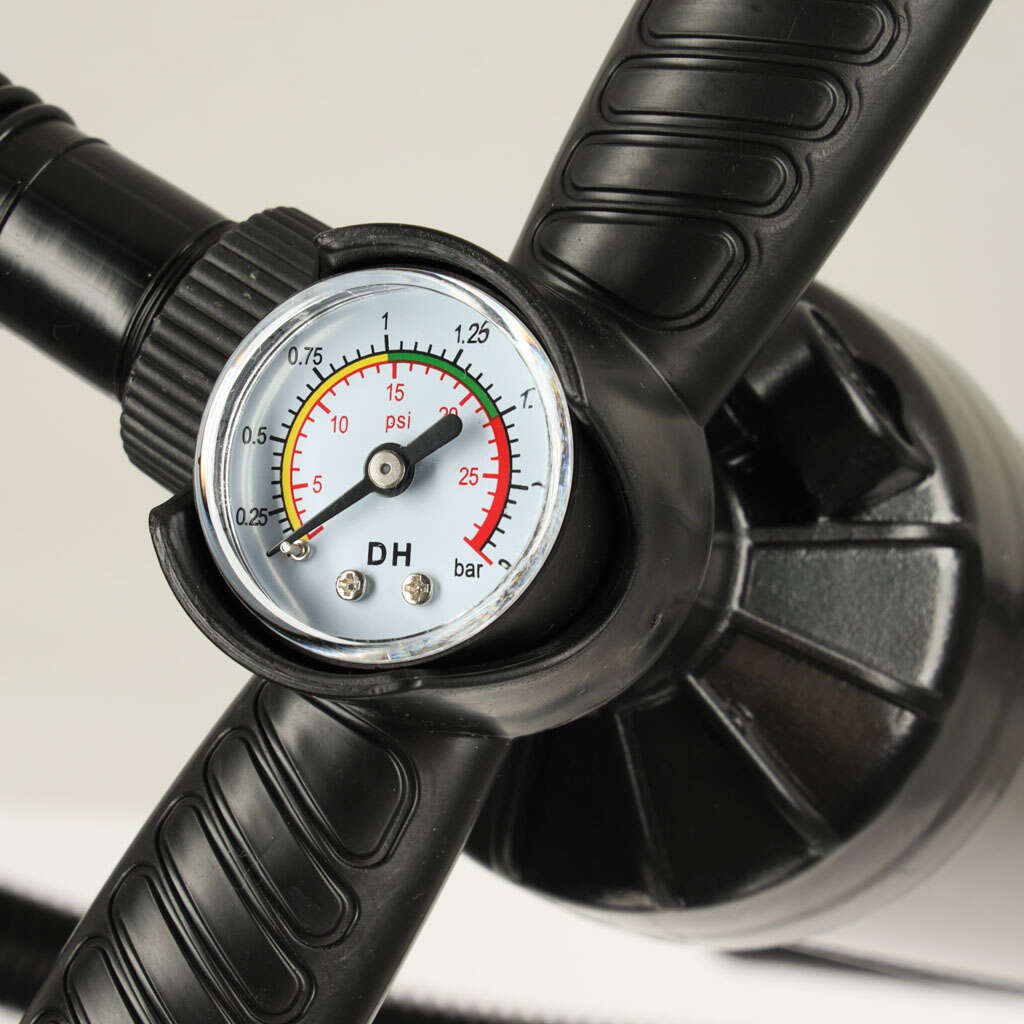 Kézi légpumpa mammométerrel