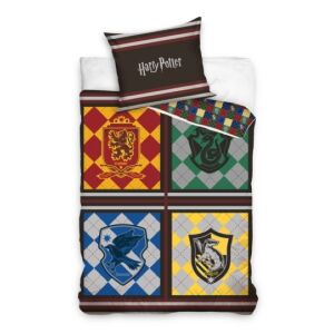 Harry Potter Hogwarts Houses bedding set, featuring Gryffindor, Slytherin, Ravenclaw, and Hufflepuff crests - Carbotex Bedding - Youth and Adult