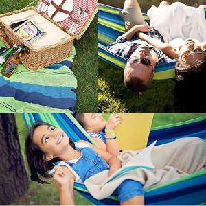 Különböző helyszíneken a kék-zöld csíkos dupla függőágyat használó emberek kollázsa - Kemping függőágy