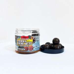 Madix 20mm oldódó bojli kagyló és polip ízesítéssel, 130g-os tégelyben - Madix