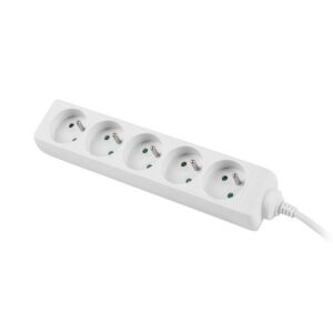 Lanberg 5-outlet power strip with child safety, 1.5m cable - Electrical Installation