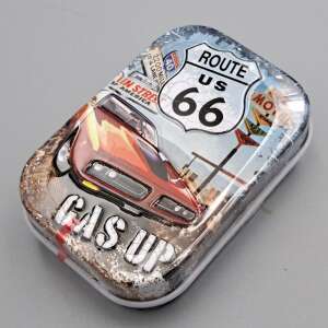 Nostalgic Art Route 66 Gas Up fém doboz autóval és Route 66 táblával - Nostalgic-Art
