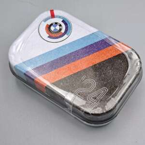 Nostalgic Art BMW 24 fémdoboz menta cukorkákkal - Nostalgic-Art