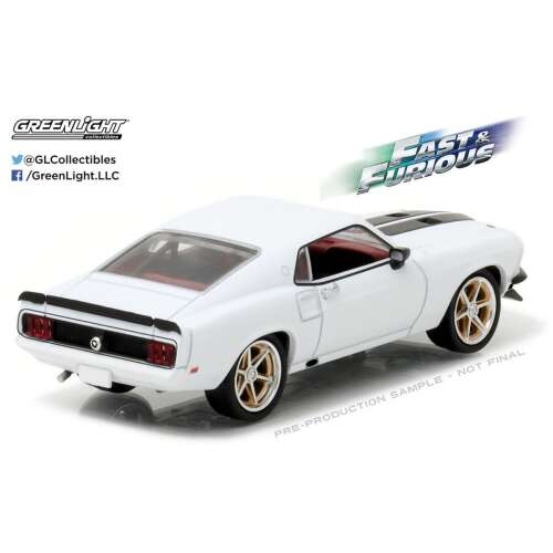 Greenlight 1:43 méretarányú fém modell autó, Roman 1969-es Ford Mustangja a Gyors és dühös 6-ból, fehér - GreenLight