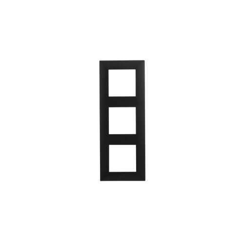 Legrand Niloé Step cadru negru pentru 3 module, vedere din față