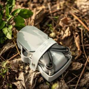 DJI Mini 2/SE Дрон със STARTRC протектор за витла и гимбал в употреба - Аксесоар за дронове