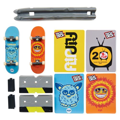 Tech Deck Versus Series 2 fingerboard szett két gördeszkával, akadályokkal és kihíváskártyákkal