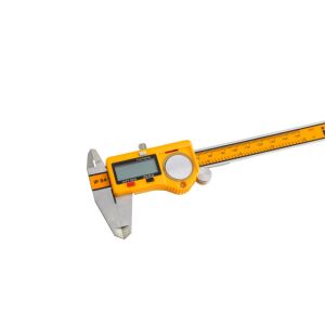 INGCO 150mm Digitális Tolómérő közelről - Tolómérő