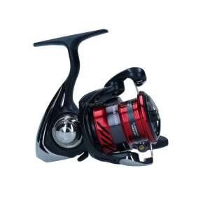 Daiwa 23 NINJA LT3000-C pergető orsó, fekete és piros, 3/4 nézet - Daiwa