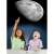 Zwei Kinder schauen sich eine Projektion des Mondes an, die vom Brainstorms Toys Night Sky Projektor projiziert wird