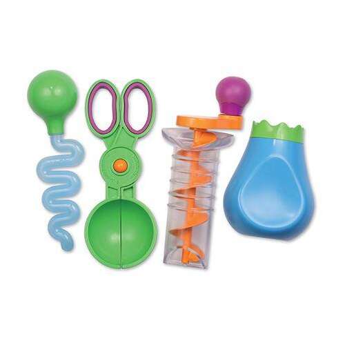 Комплект инструменти за фина моторика Learning Resources Sand & Water, комплект от 4 цветни инструмента за деца за игра с пясък и вода