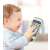 Beba se igra s interaktivnom igračkom Clementoni Baby Smartphone Touch & Play