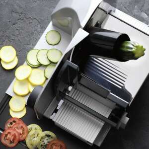 Graef Slicer Master M91 electric food slicer, slicing vegetables - Slicing Machine