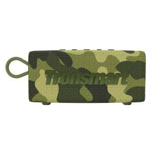 Tronsmart Trip Bluetooth hangszóró, camo zöld színben, elülső nézet - Tronsmart