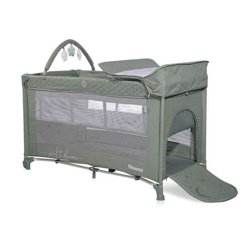 Lorelli Noemi 2 Plus multifunkciós utazóágy Jéghegy Zöld Csillag színben, pelenkázó asztallal, kerekekkel és játékállvánnyal