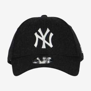 New Era New York Yankees Melton The League 9Forty baseball cap, black, front view - Fashion & Clothing