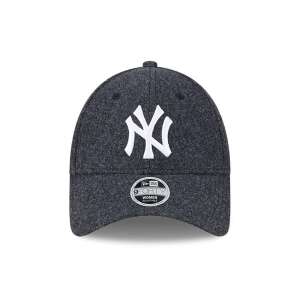 New Era WMNS FLEECE 9FORTY NEW YORK YANKEES baseball cap in black with white NY logo - For man