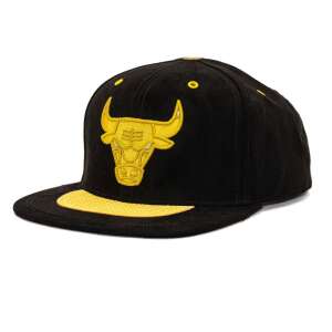 Bejzbalová čiapka Mitchell & Ness Chicago Bulls NBA Day 4 Snapback, čierna so žltým logom Bulls - Mitchell & Ness