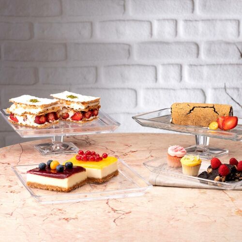 Pasabahce Madlen üvegtortatál különböző desszertekkel