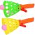 Springos Kg0007 igra hvatanja i bacanja sa žutim i zelenim hvatačima i ružičastim loptama u akciji
