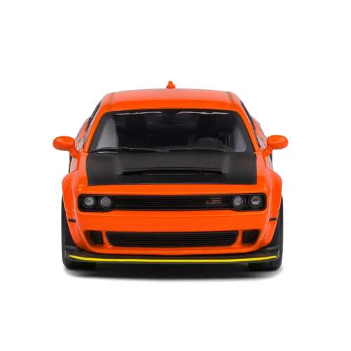 Dodge Challenger SRT Demon V8 6.2L 2018 narancssárga modell autó 1:43 méretarányú elülső nézet - Solido
