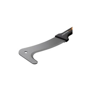 Közelkép a Fiskars WoodXpert XA3 pengéjéről, a metszőkés részlete - Fiskars