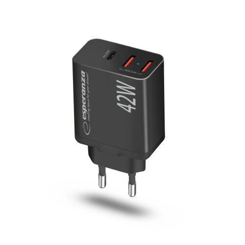 Esperanza 42W Háromportos Gyors Töltő, ferde nézet, USB-C és Kettős USB-A Fali Töltő - Telefontöltő
