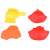 Cztery kolorowe plastikowe foremki do robienia zamków z piasku: helikopter, samochód, żaglówka i parowiec