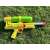 Nerf Super Soaker XP50 pistolet na wodę, żółty i zielony, na trawie