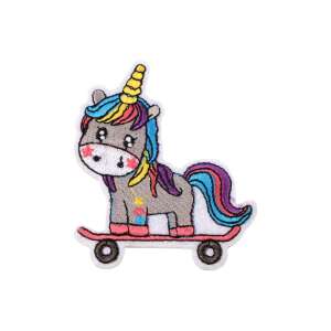 Kyrra Unikornis gördeszkán vasalható tapasz, 67 x 82 mm, Barna - Vasalható matrica