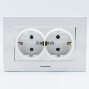 Dvojnásobná zásuvka Panasonic Karre Plus, biela - Konektory a zástrčky