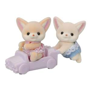 Sylvanian Families Fennec Fox Twins, Tara and Rocco, playing with a car - Figure